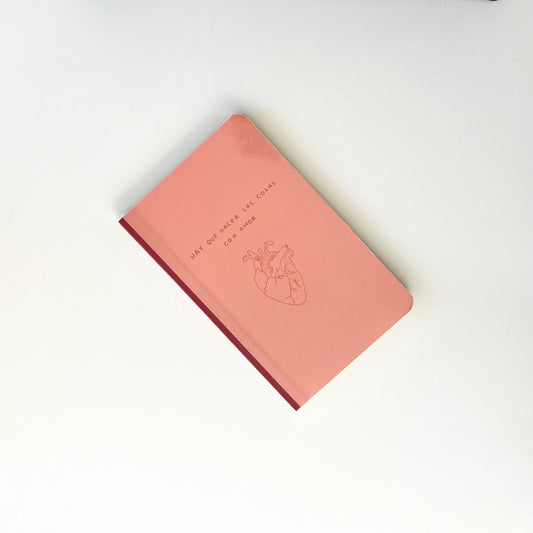 Foto de Libreta chica Hay que hacer las cosas con amor