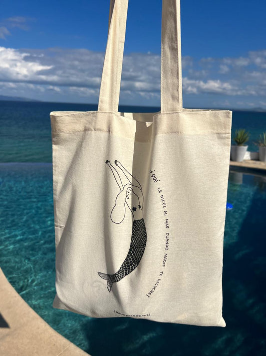 Foto de totebag on dibujo de Que le dices al mar con mar de fondo